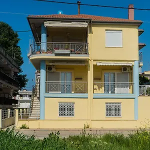Paralia Flogita